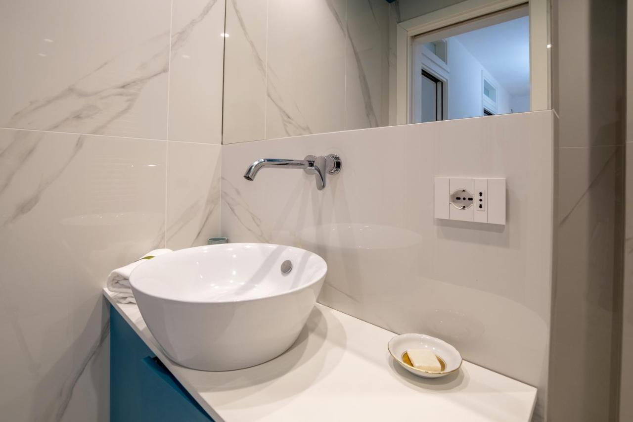 Maison M. - Luxury Apartment In Piazza Tasso Sorrento Exteriör bild