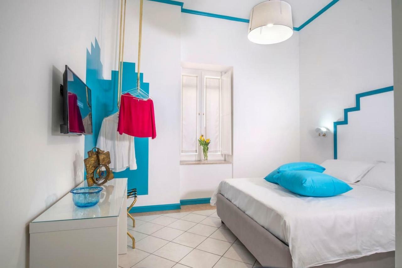 Maison M. - Luxury Apartment In Piazza Tasso Sorrento Exteriör bild