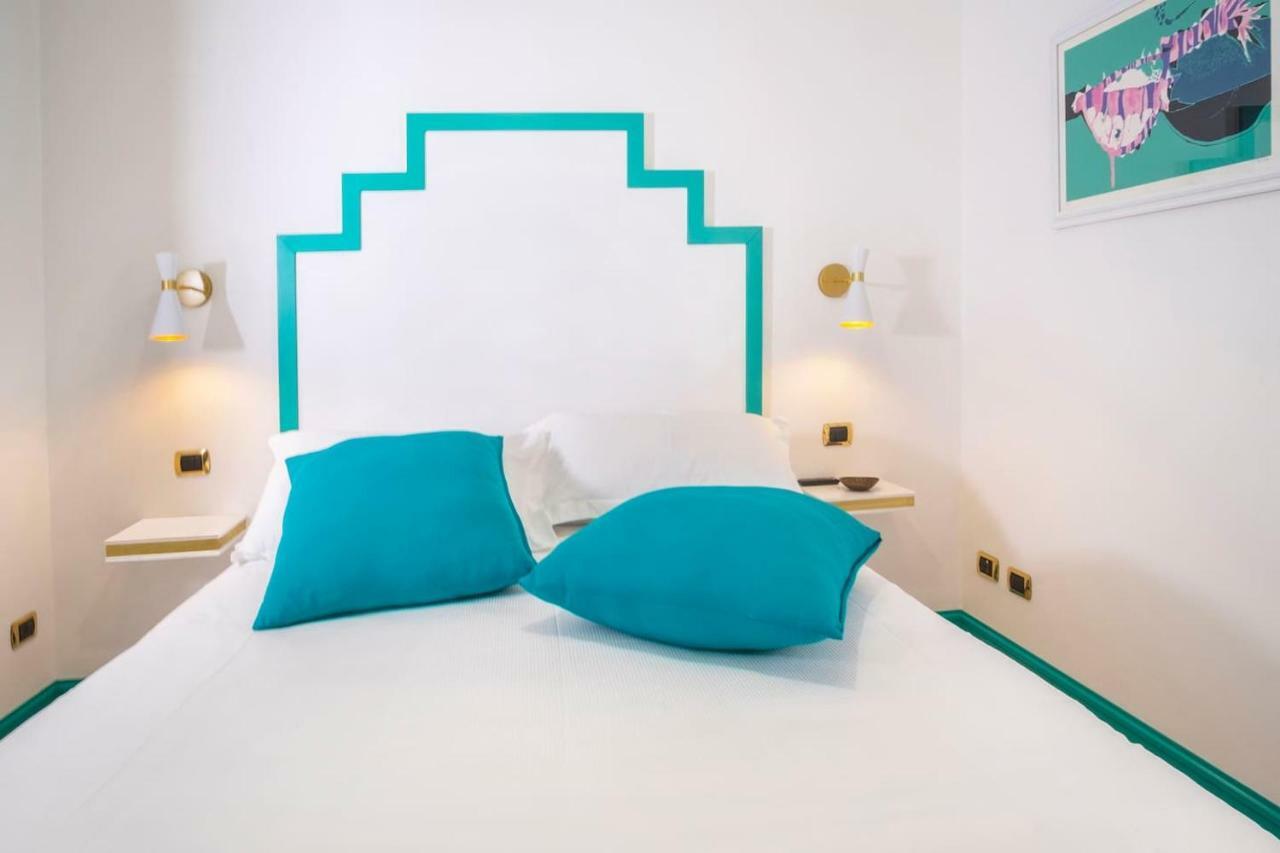 Maison M. - Luxury Apartment In Piazza Tasso Sorrento Exteriör bild